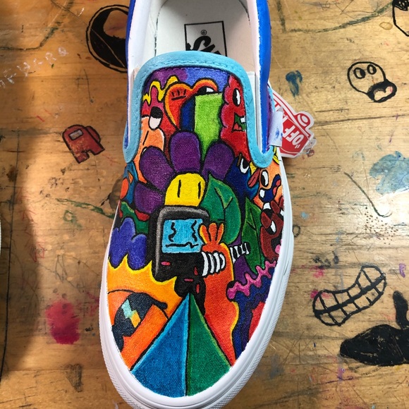 Your Own Pair of Custom Doodle Shoes - Picture 9 of 12